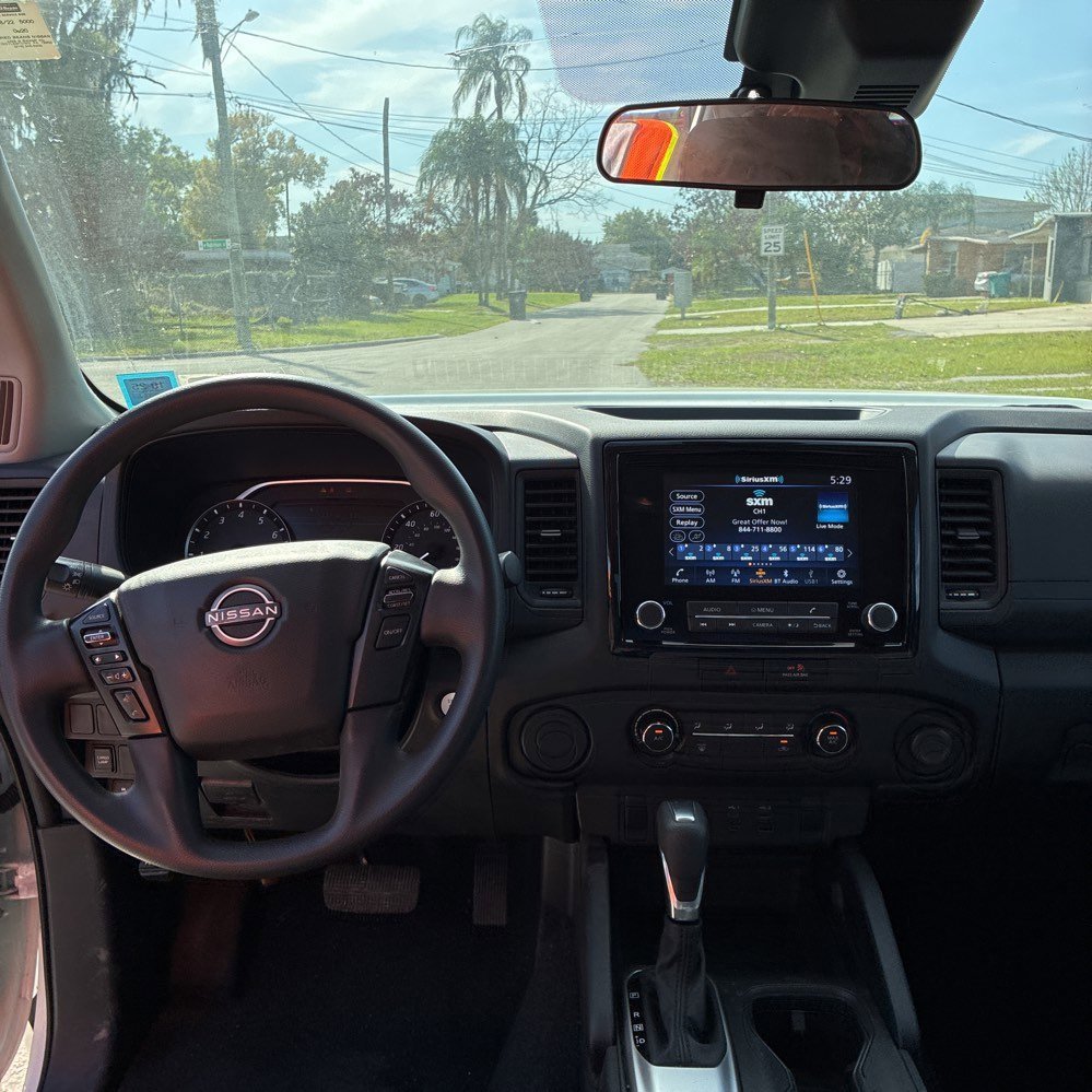 Used 2022 Nissan Frontier S image 17