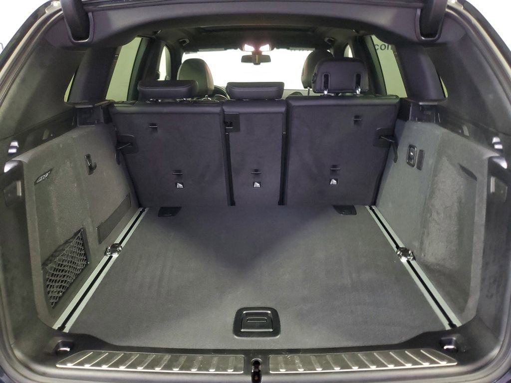 Used 2018 BMW X3 M40i image 11