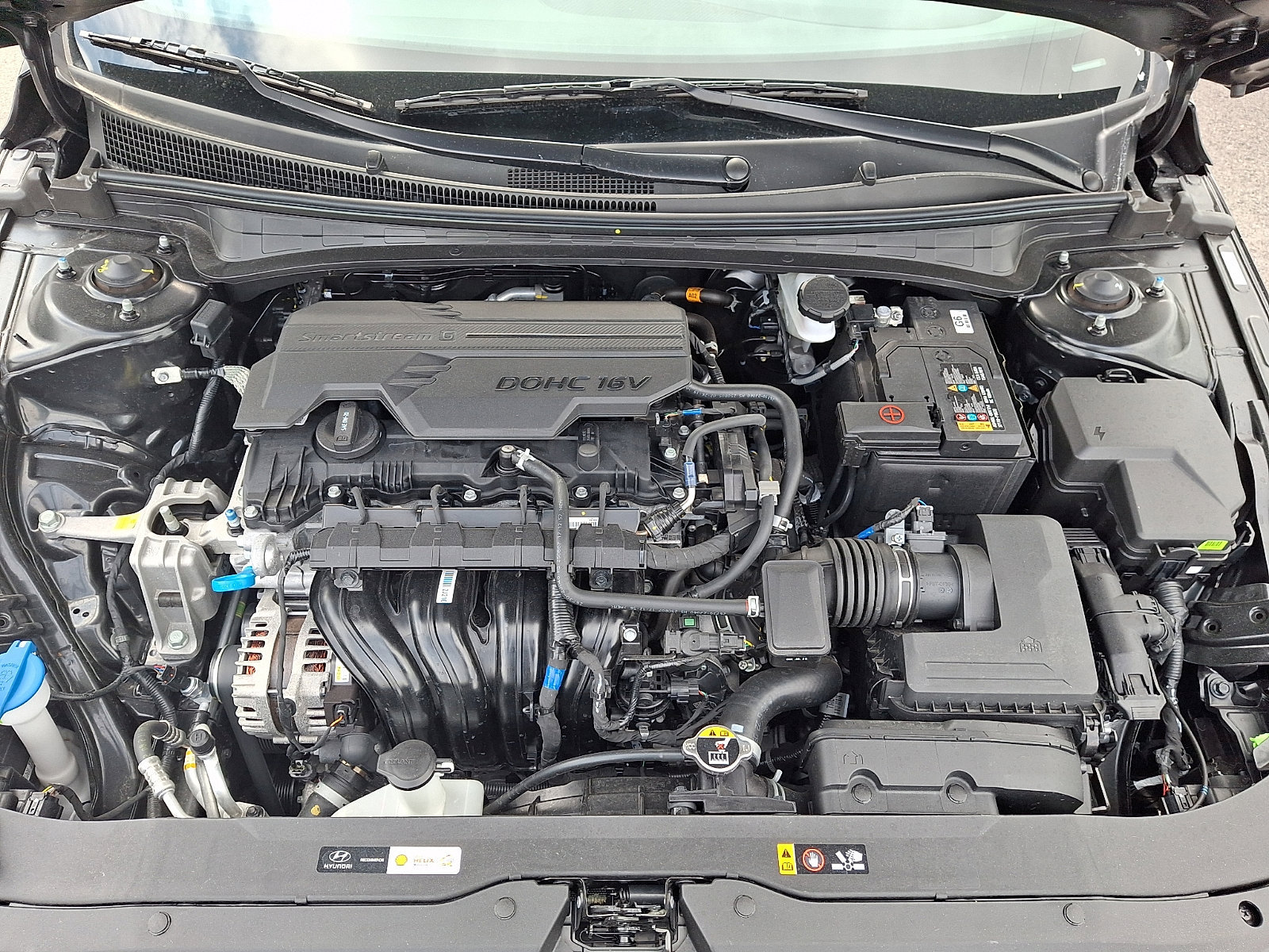 Certified 2025 Hyundai Elantra Sport FWD image 28