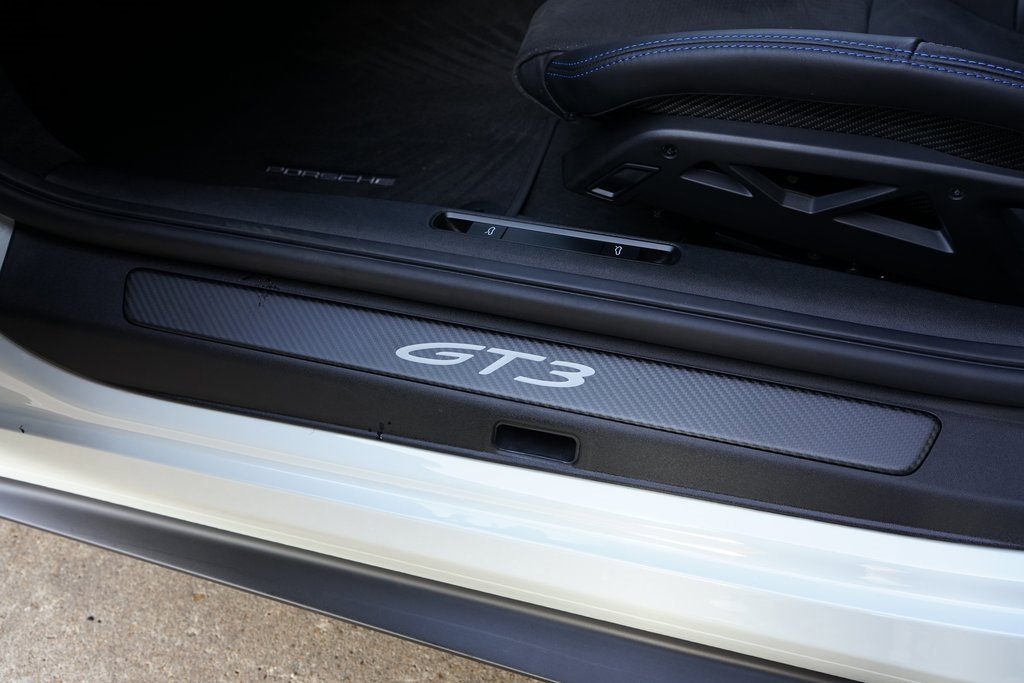 Used 2026 Porsche 911 GT3 image 36