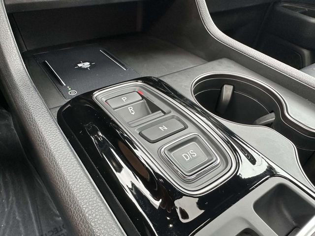 Used 2025 Honda Pilot TrailSport image 20