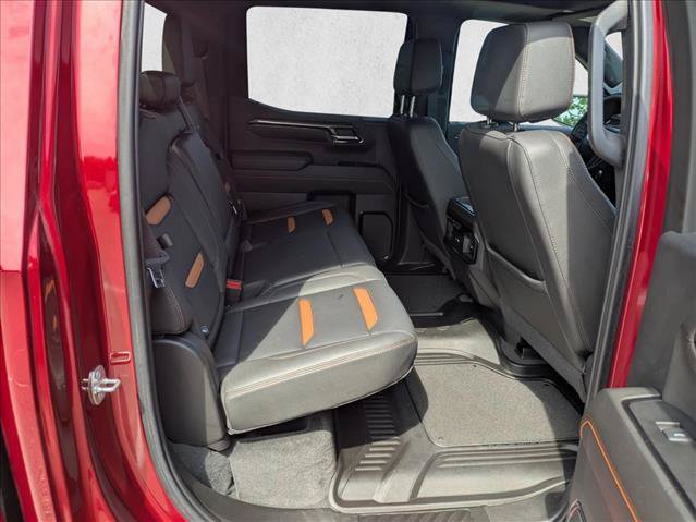 Used 2024 GMC Sierra 1500 AT4 w/ Technology Package AWD/4WD image 18