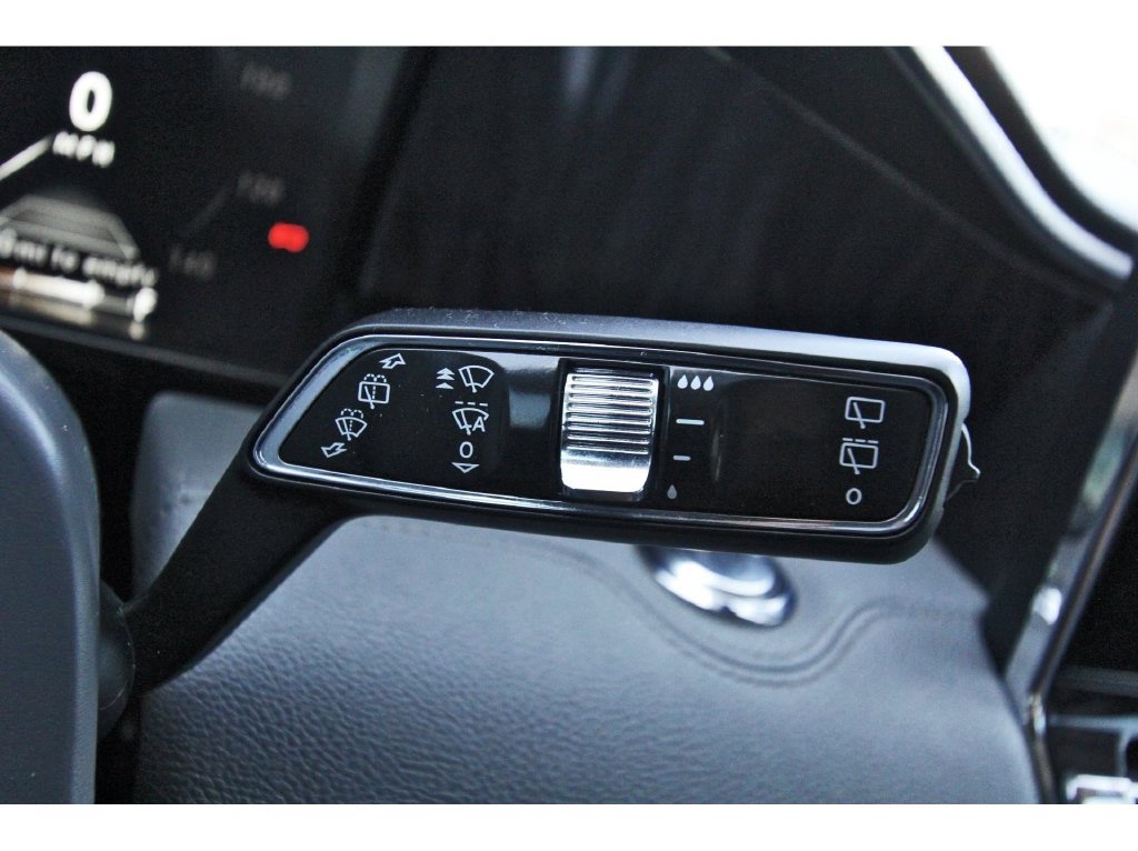 Used 2021 Lincoln Navigator L Reserve w/ Luxury Package AWD/4WD image 19