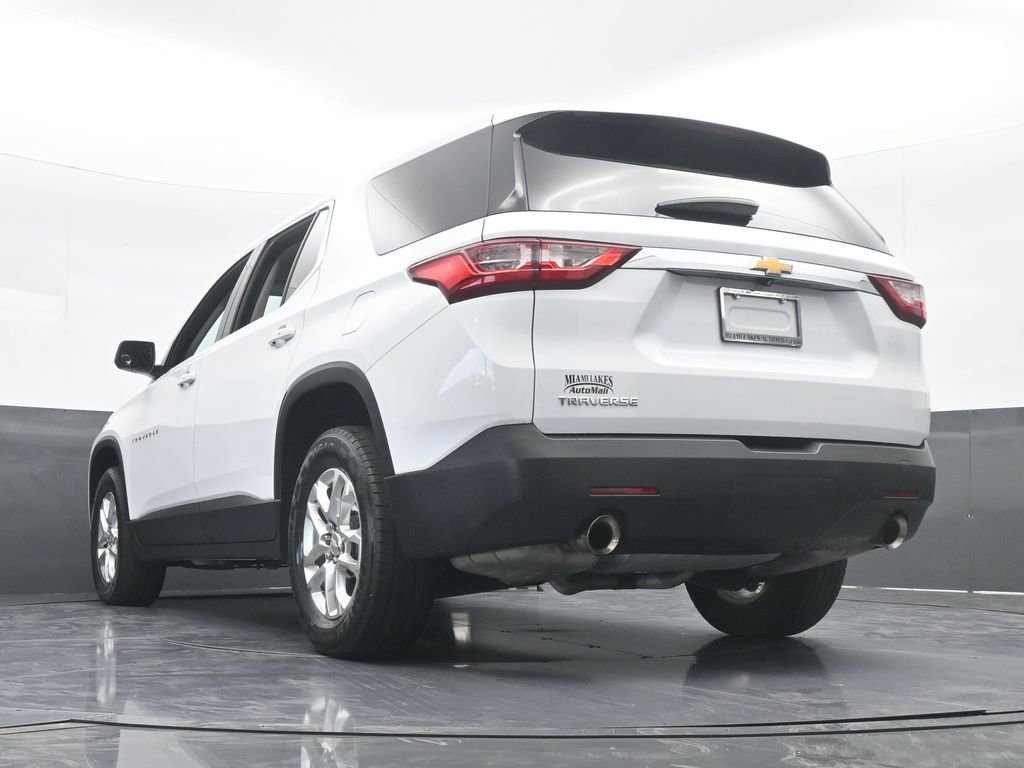 Used 2021 Chevrolet Traverse LS image 54