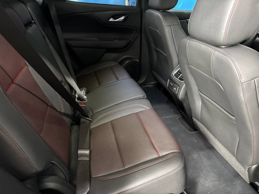 New 2026 Chevrolet Blazer RS AWD/4WD image 3
