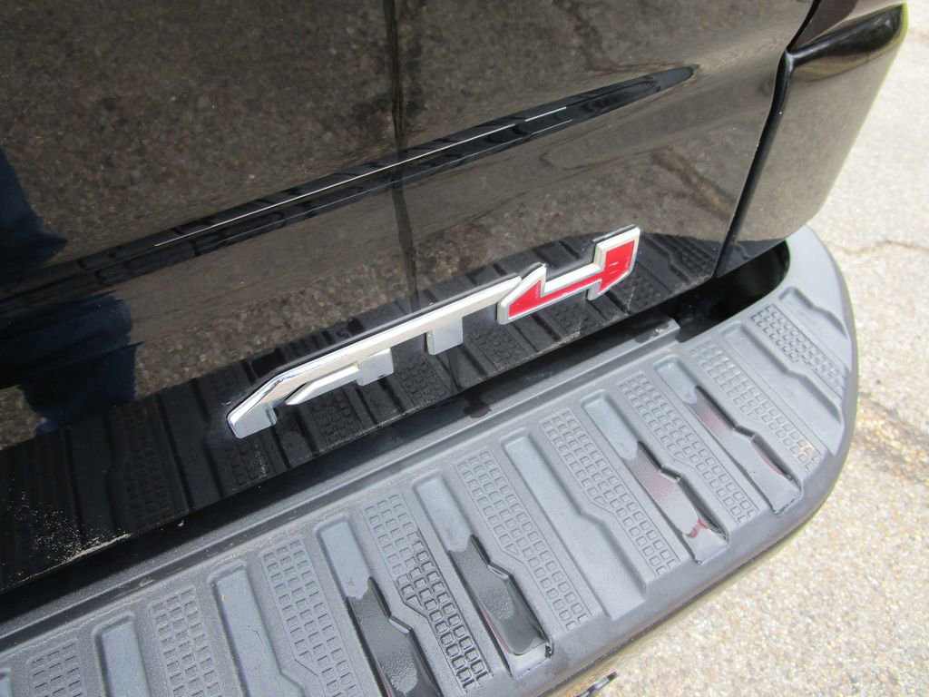 Used 2020 GMC Sierra 1500 AT4 w/ AT4 Premium Package image 13