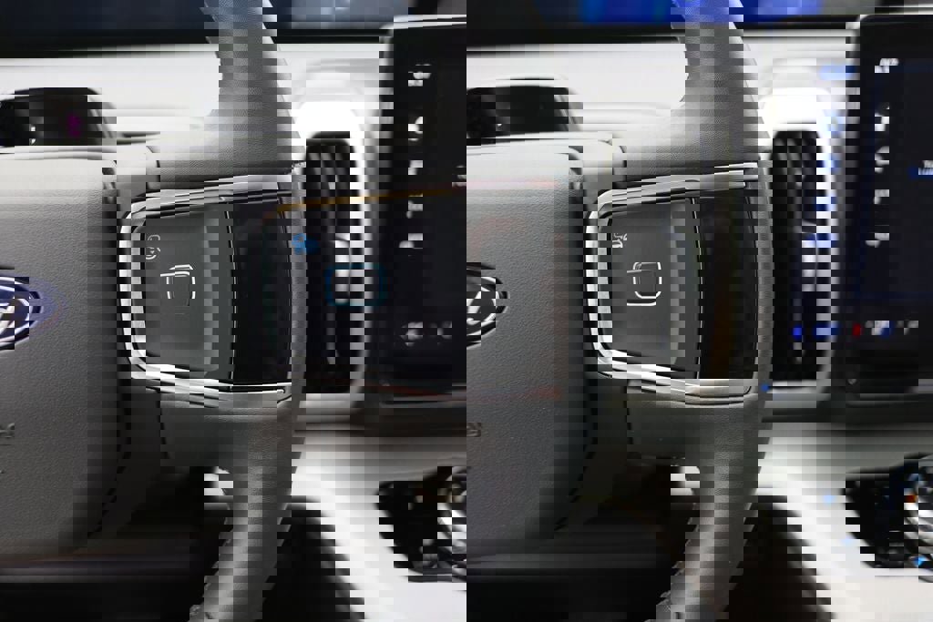 Used 2025 Ford Expedition Max Active image 20