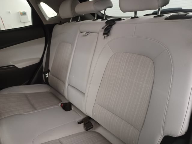 Used 2023 Chevrolet TrailBlazer LT FWD image 11