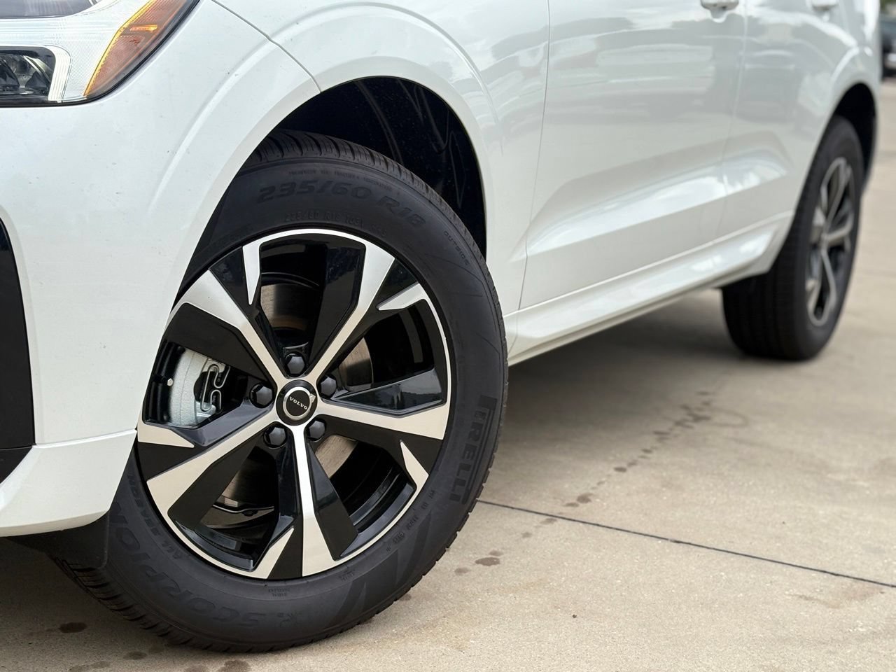 New 2026 Volvo XC60 B5 Core AWD/4WD image 6