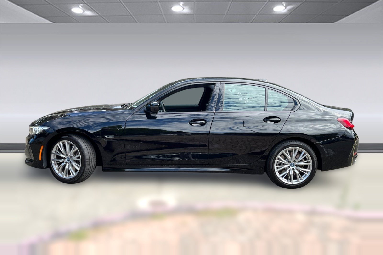 Used 2023 BMW 330e w/ Premium Package RWD image 2