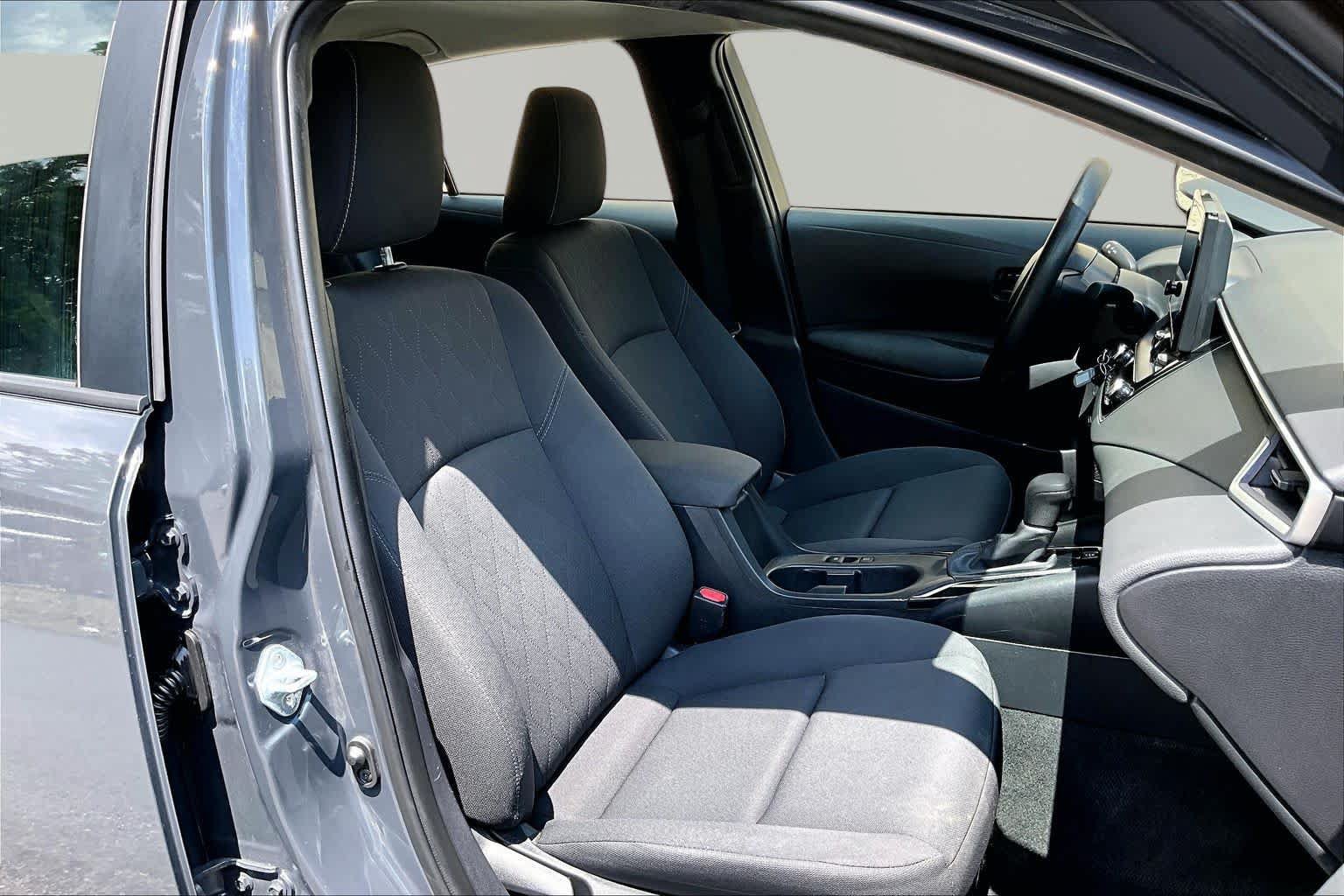 Certified 2024 Toyota Corolla LE FWD image 9