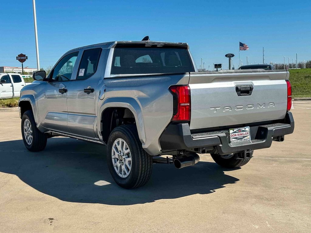 Used 2026 Toyota Tacoma SR image 7
