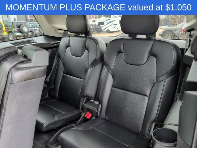 Used 2018 Volvo XC90 T6 Momentum w/ Convenience Package image 5