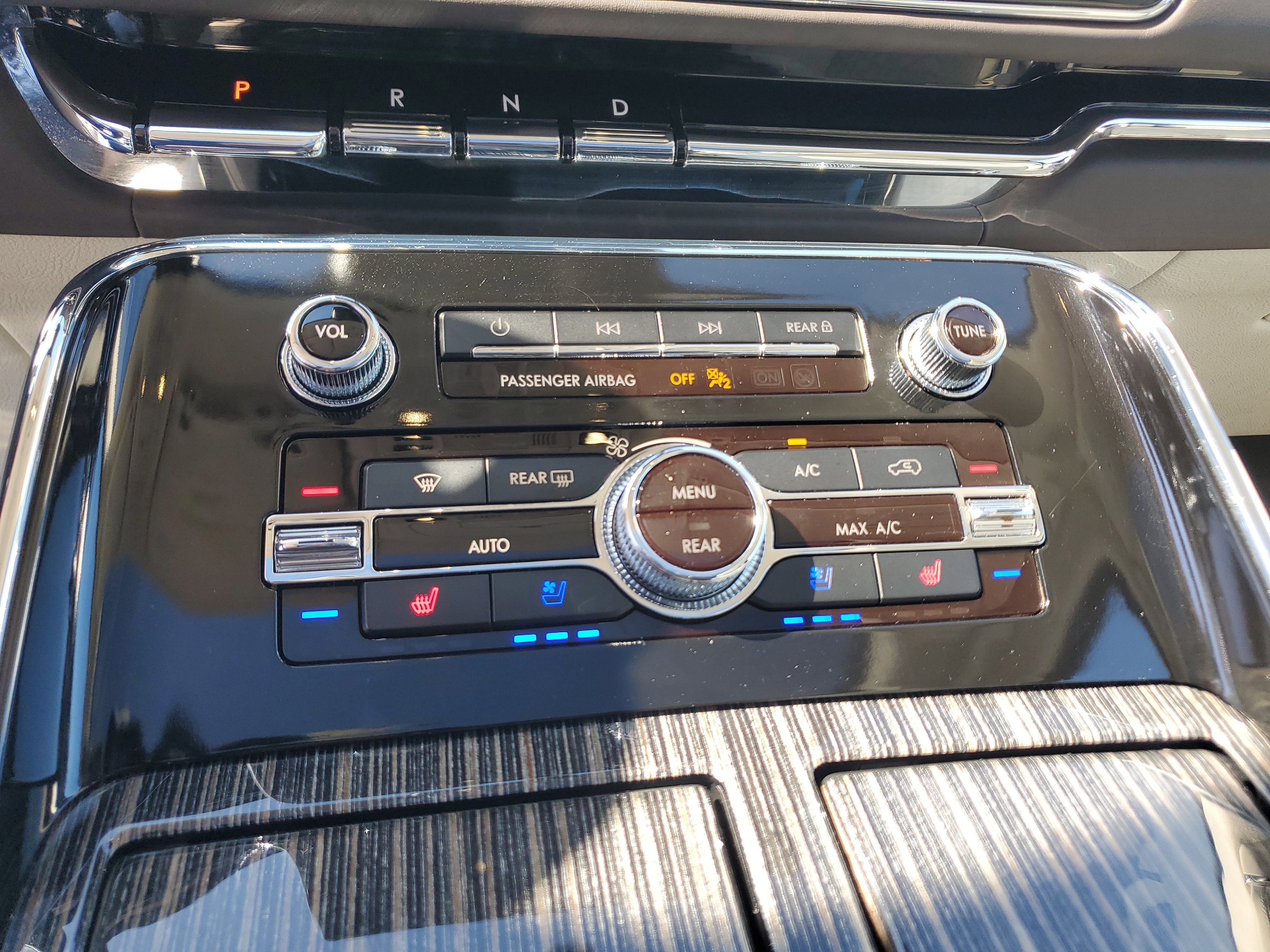 Used 2024 Lincoln Navigator Black Label image 24