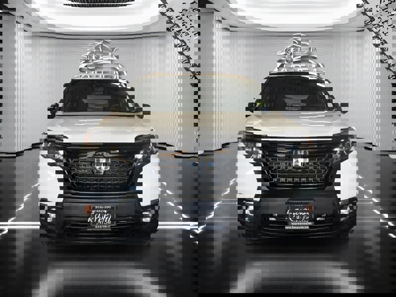 Used 2021 Honda Passport Sport image 2