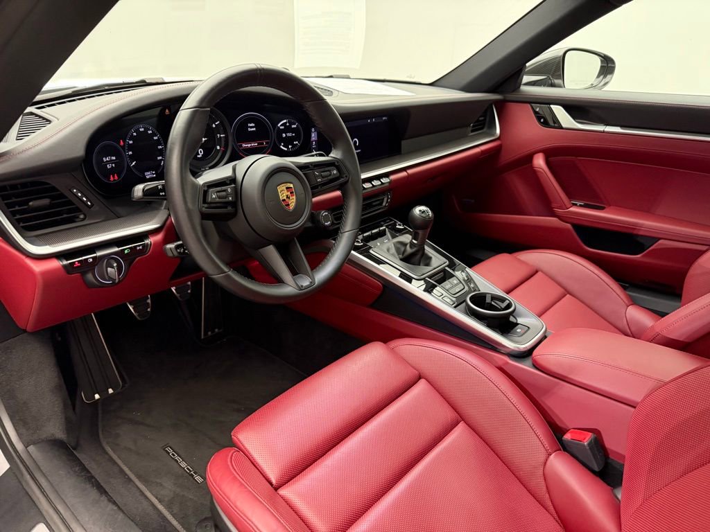 Used 2021 Porsche 911 Carrera S image 4