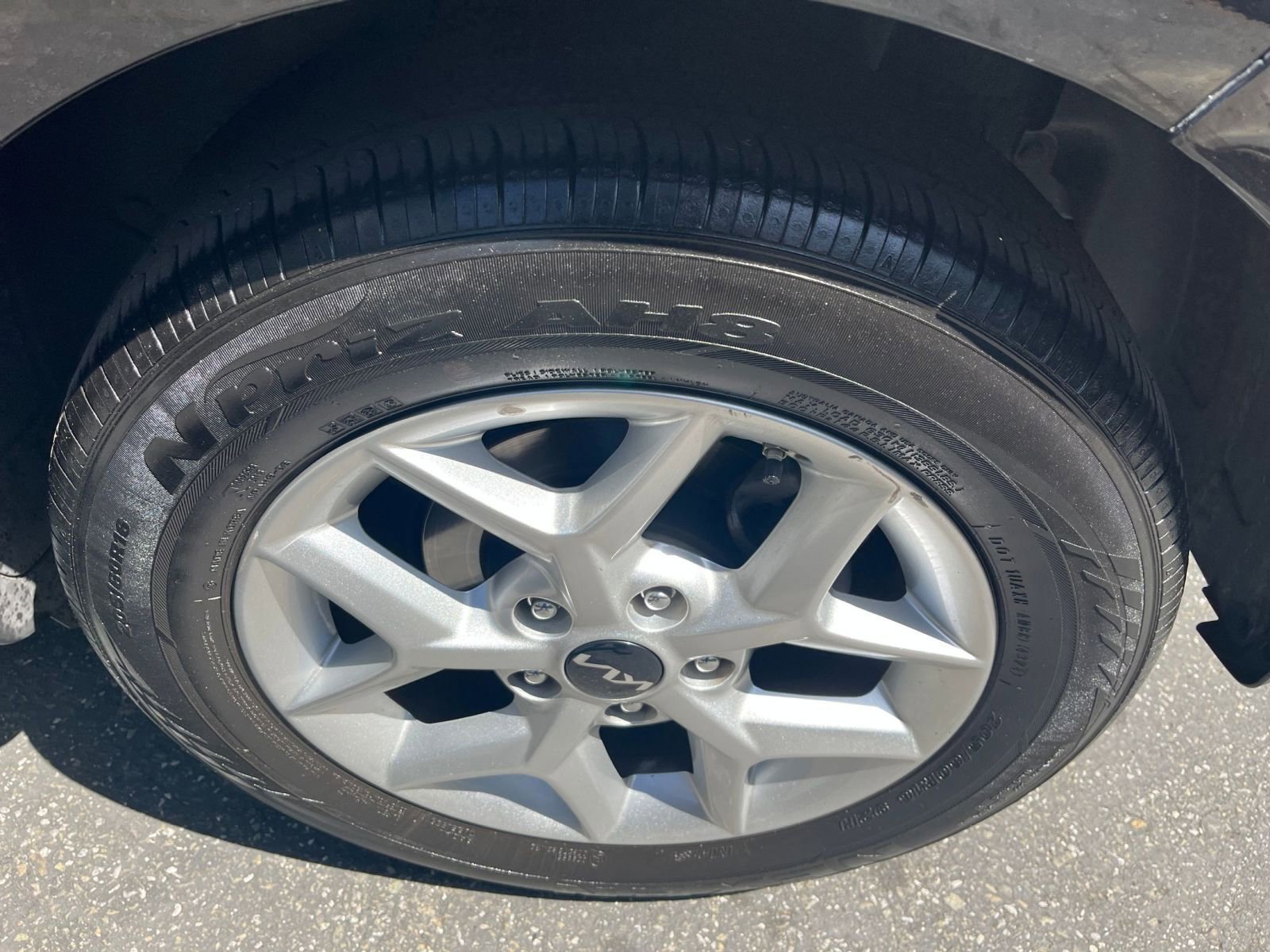 Used 2025 Kia Soul LX w/ LX Technology Package image 28