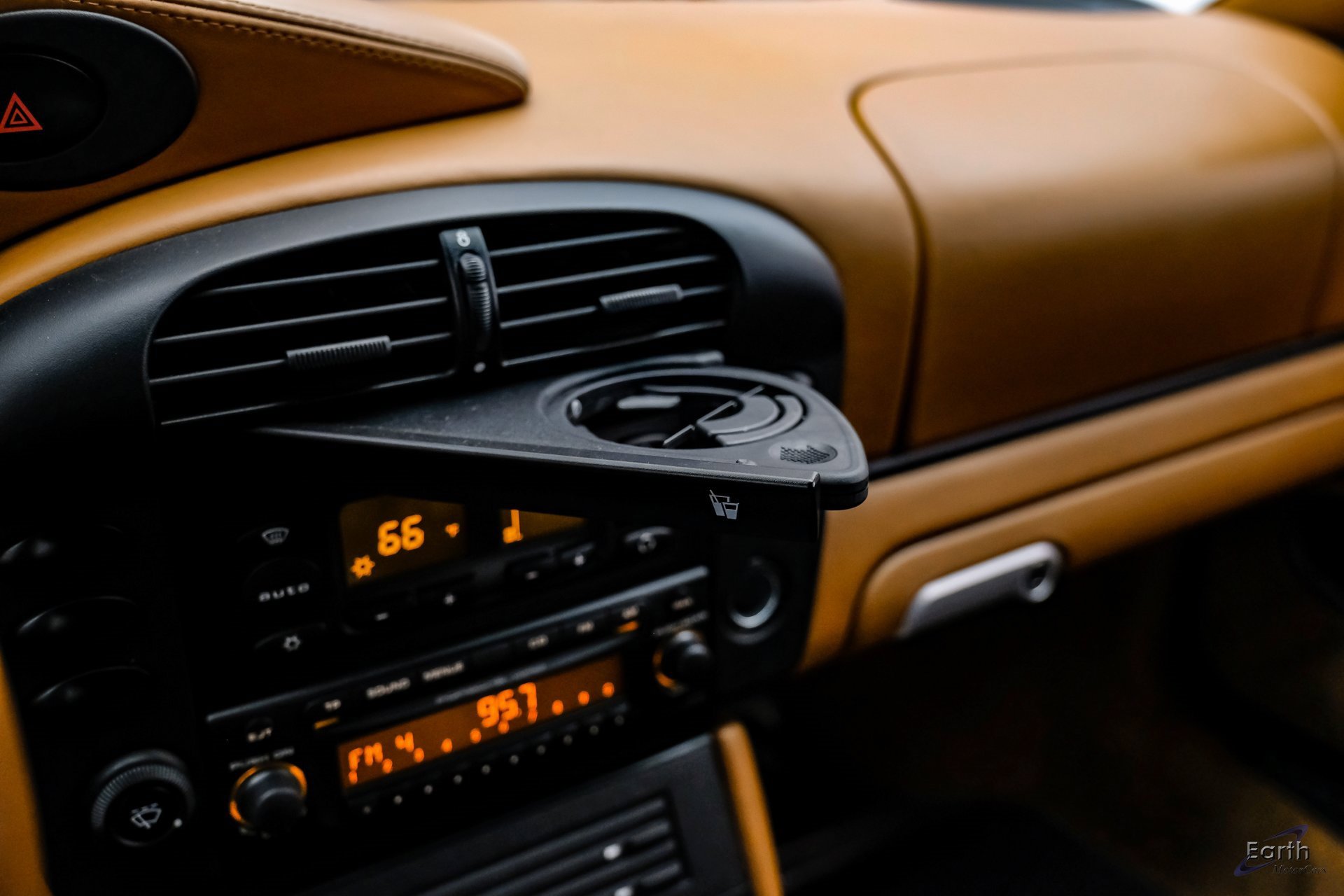 Used 2004 Porsche 911 GT3 image 65