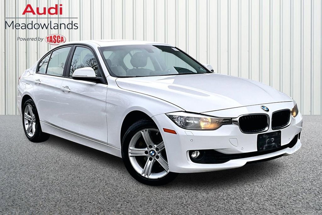 Used 2015 BMW 328i xDrive Sedan image 3