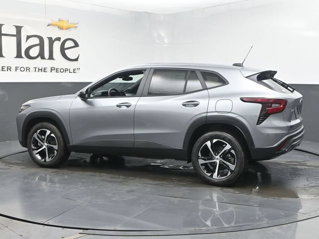 New 2026 Chevrolet Trax RS w/ Sunroof Package FWD image 30