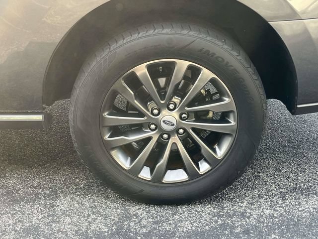 Used 2021 Ford Expedition Limited RWD image 11
