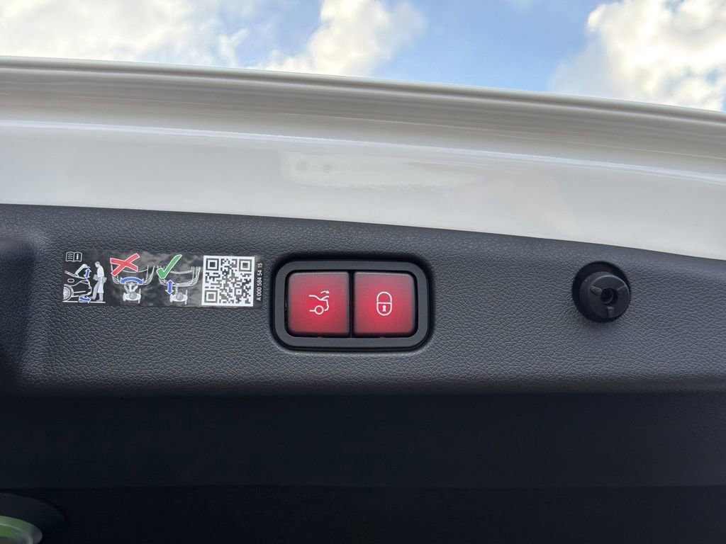 New 2026 Mercedes-Benz E 450 4MATIC Sedan image 16