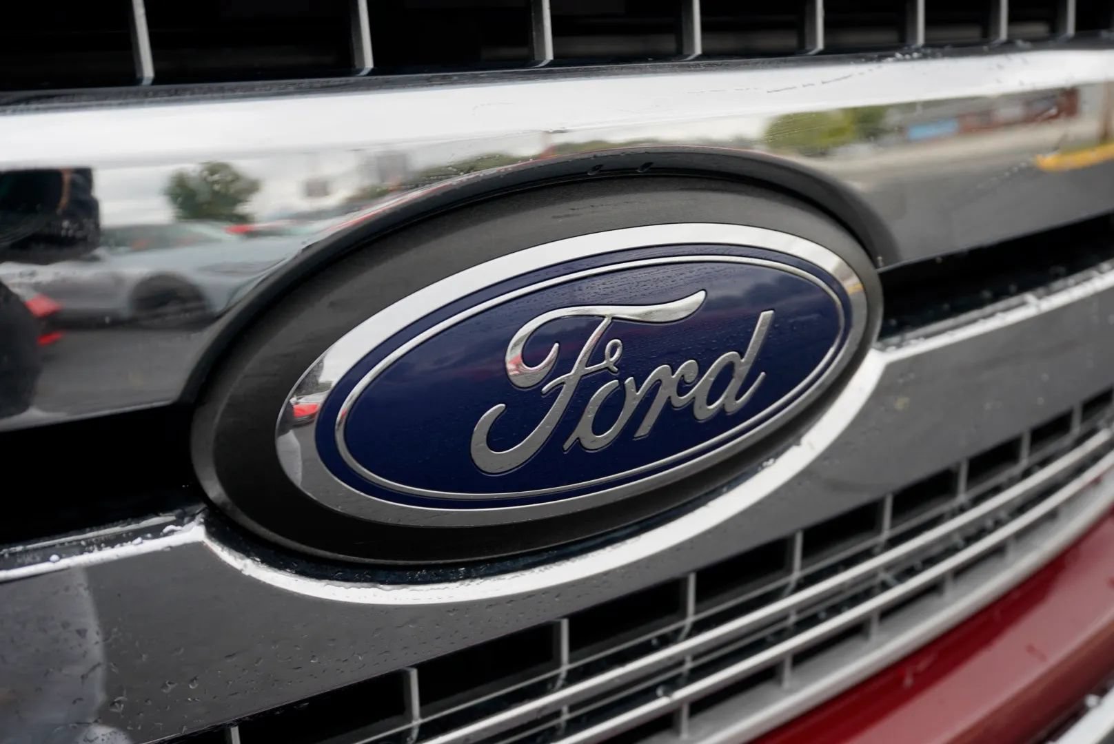 Used 2019 Ford F150 Lariat AWD/4WD image 9