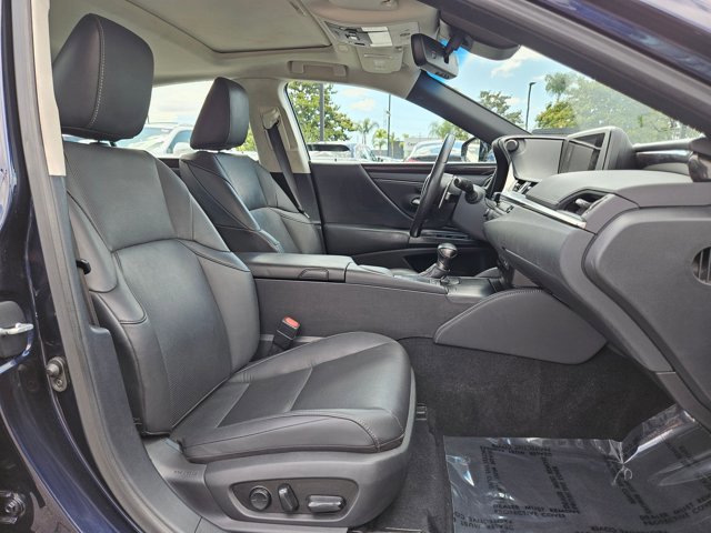 Used 2020 Lexus ES 300h w/ Premium Package FWD image 21
