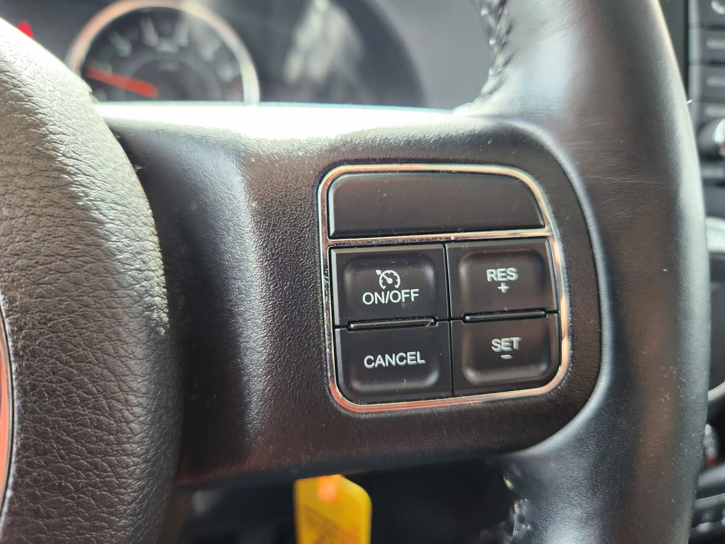 Used 2015 Jeep Wrangler Sahara w/ Dual Top Group AWD/4WD image 30