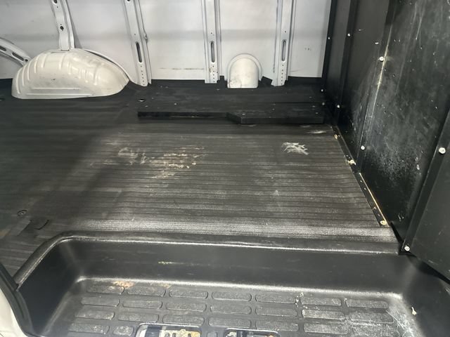 Used 2018 Chevrolet Express 2500 w/ Driver Convenience Package RWD image 30