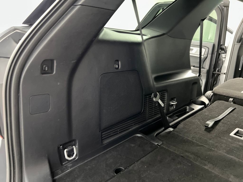 Used 2025 Ford Explorer ST-Line w/ ST-Line Street Pack image 37