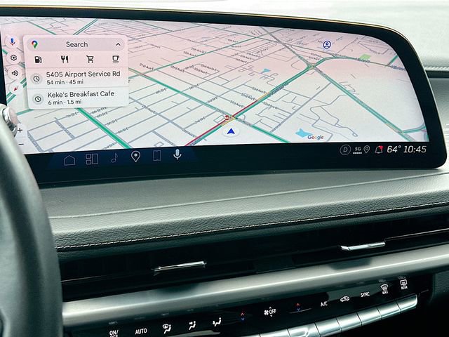 Used 2025 Cadillac XT4 Premium Luxury image 13