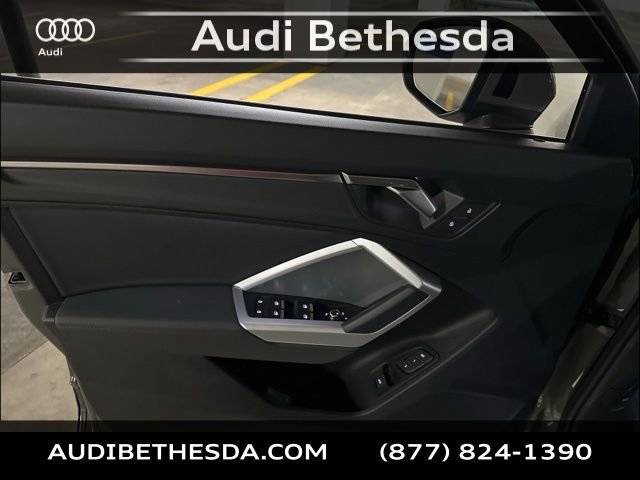 Certified 2025 Audi Q3 2.0T Premium w/ Convenience Package image 15