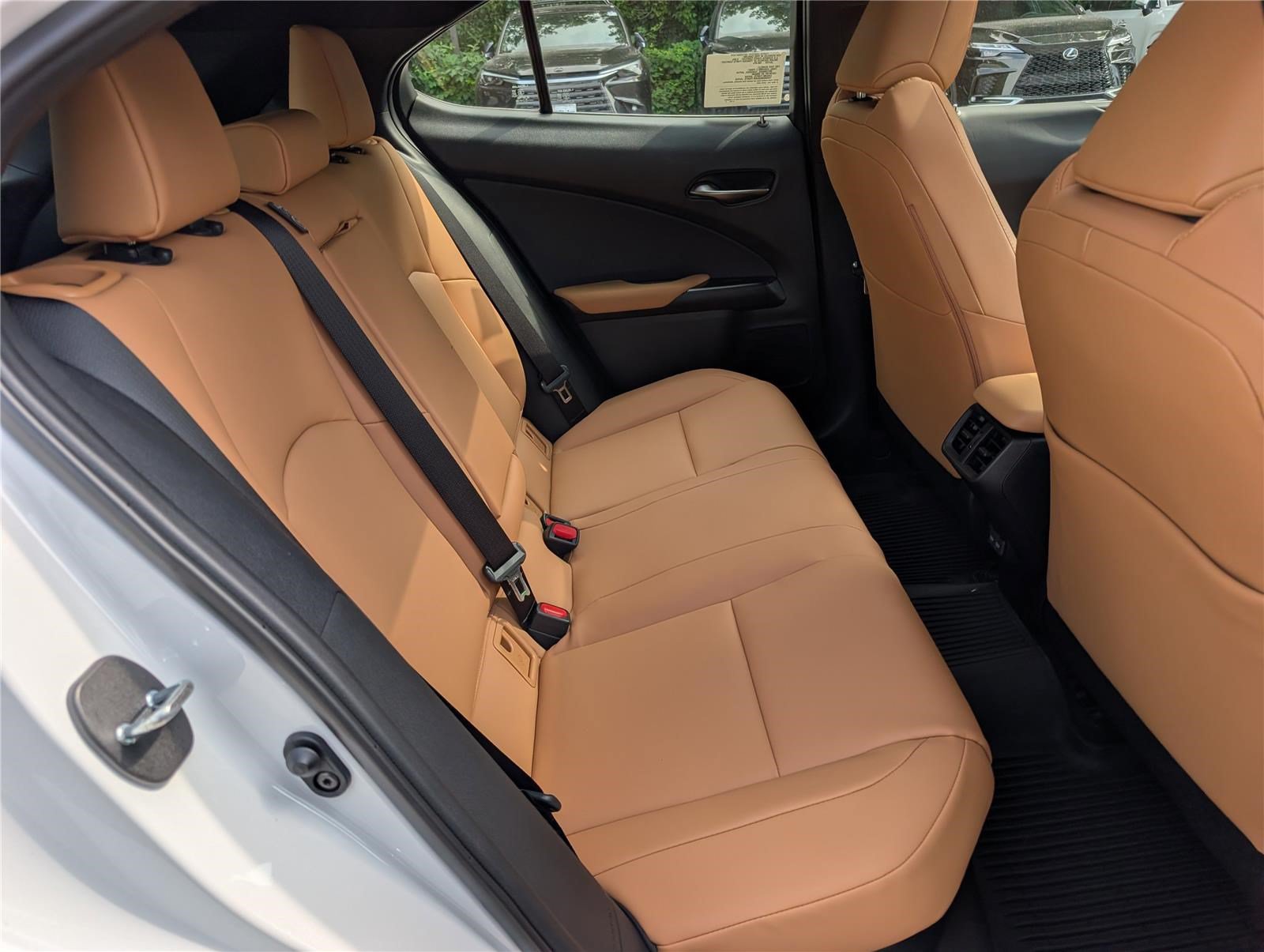 New 2026 Lexus UX 300h AWD image 7