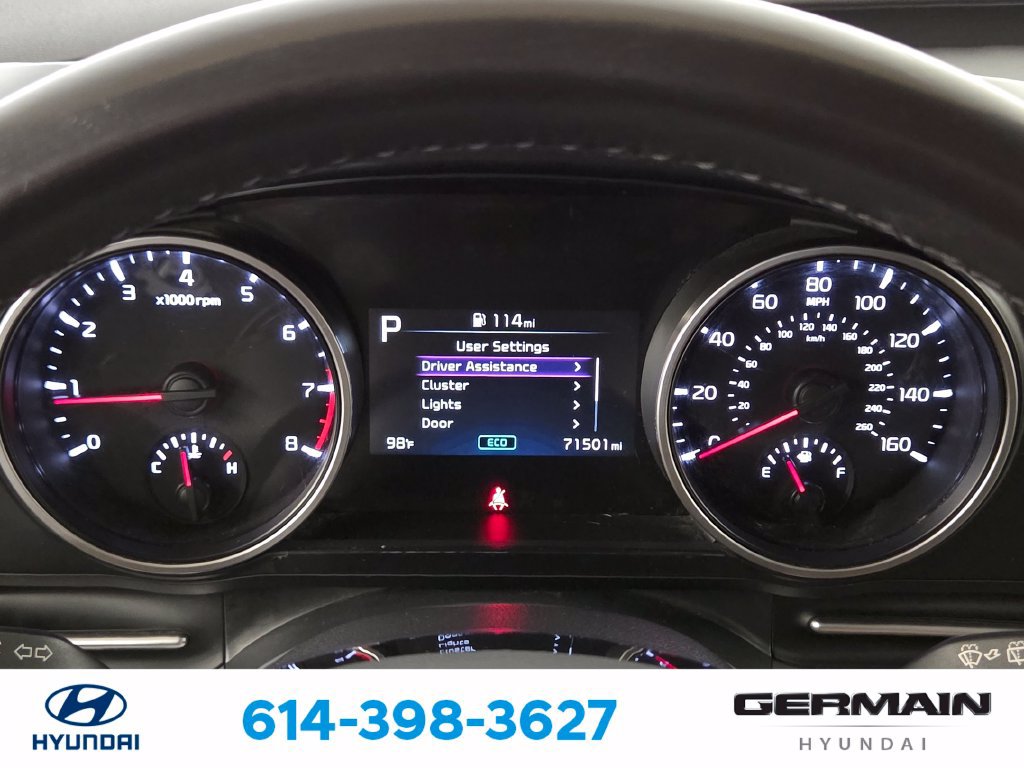 Used 2023 Kia Carnival LX FWD image 23
