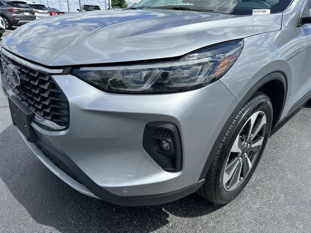 Used 2024 Ford Escape Platinum AWD/4WD image 42