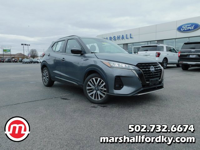 Used 2024 Nissan Kicks SR image 1