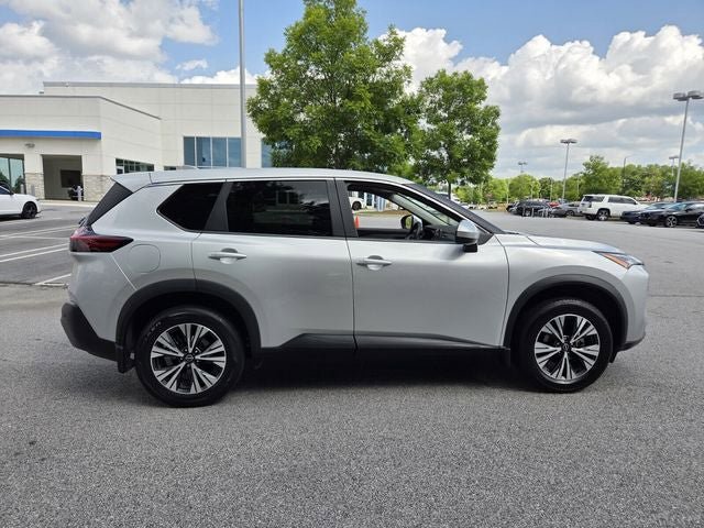 Used 2023 Nissan Rogue SV FWD image 6