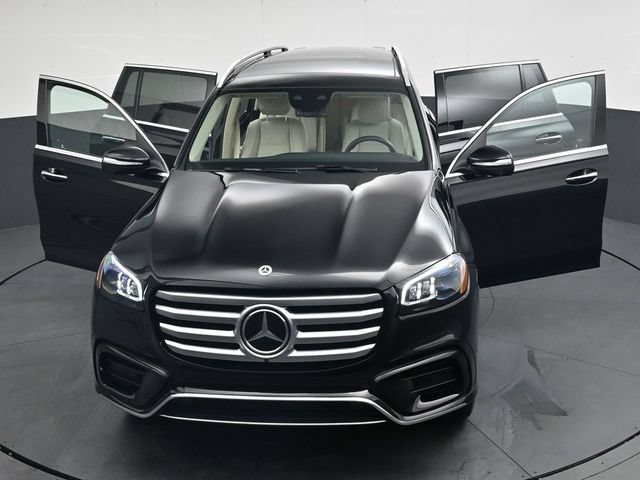 Used 2026 Mercedes-Benz GLS 450 4MATIC image 41