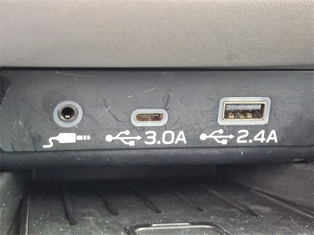 Used 2023 Subaru Legacy Limited image 24