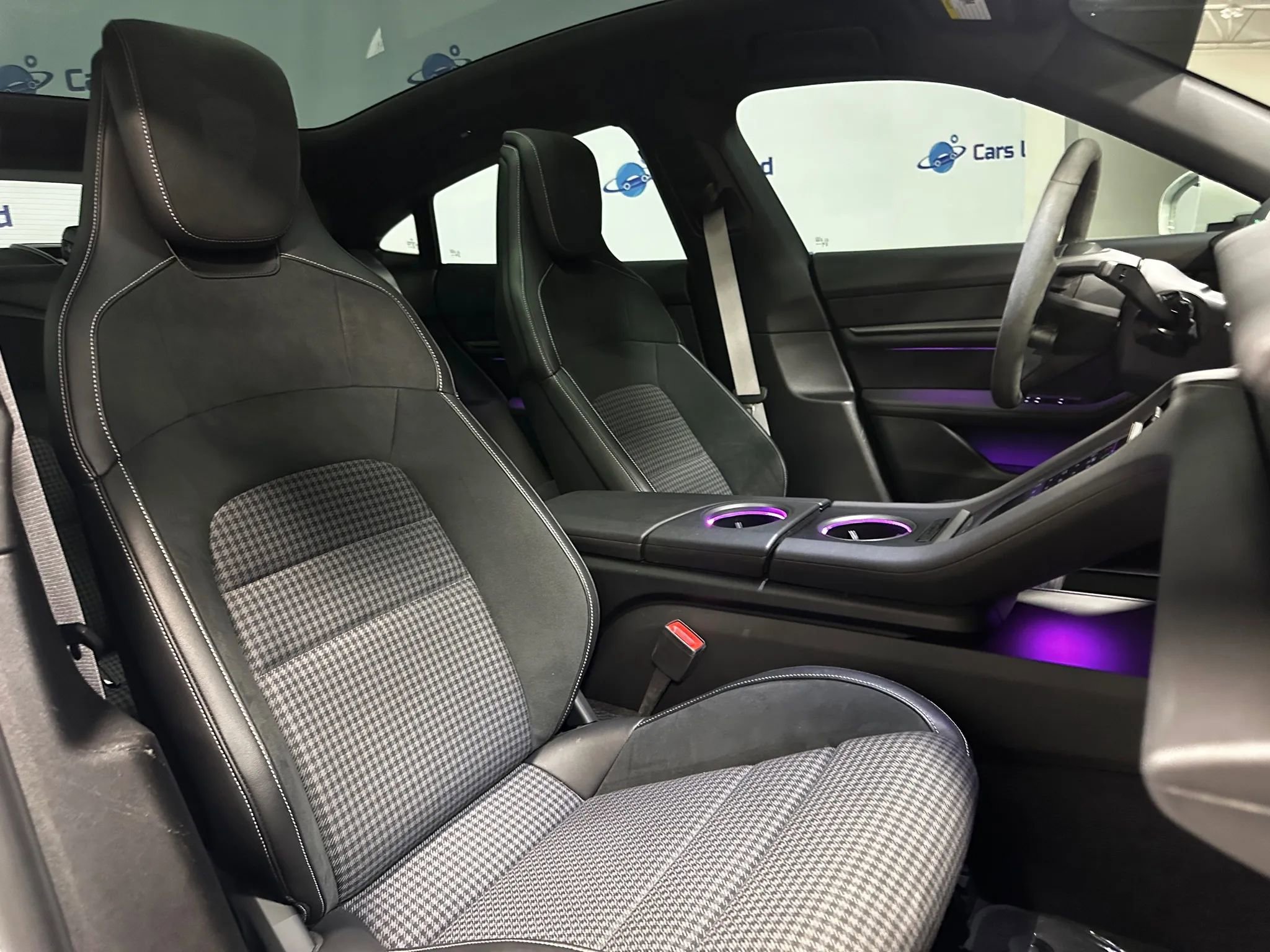 Used 2025 Porsche Taycan Sedan 4D image 24