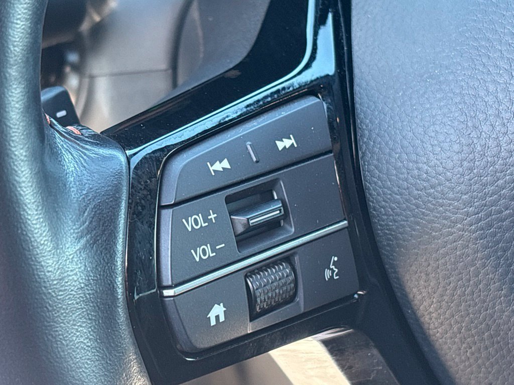 Used 2025 Honda CR-V Sport Touring image 23