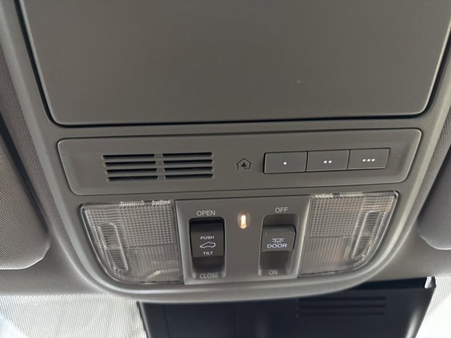 Used 2017 Honda CR-V EX-L image 26