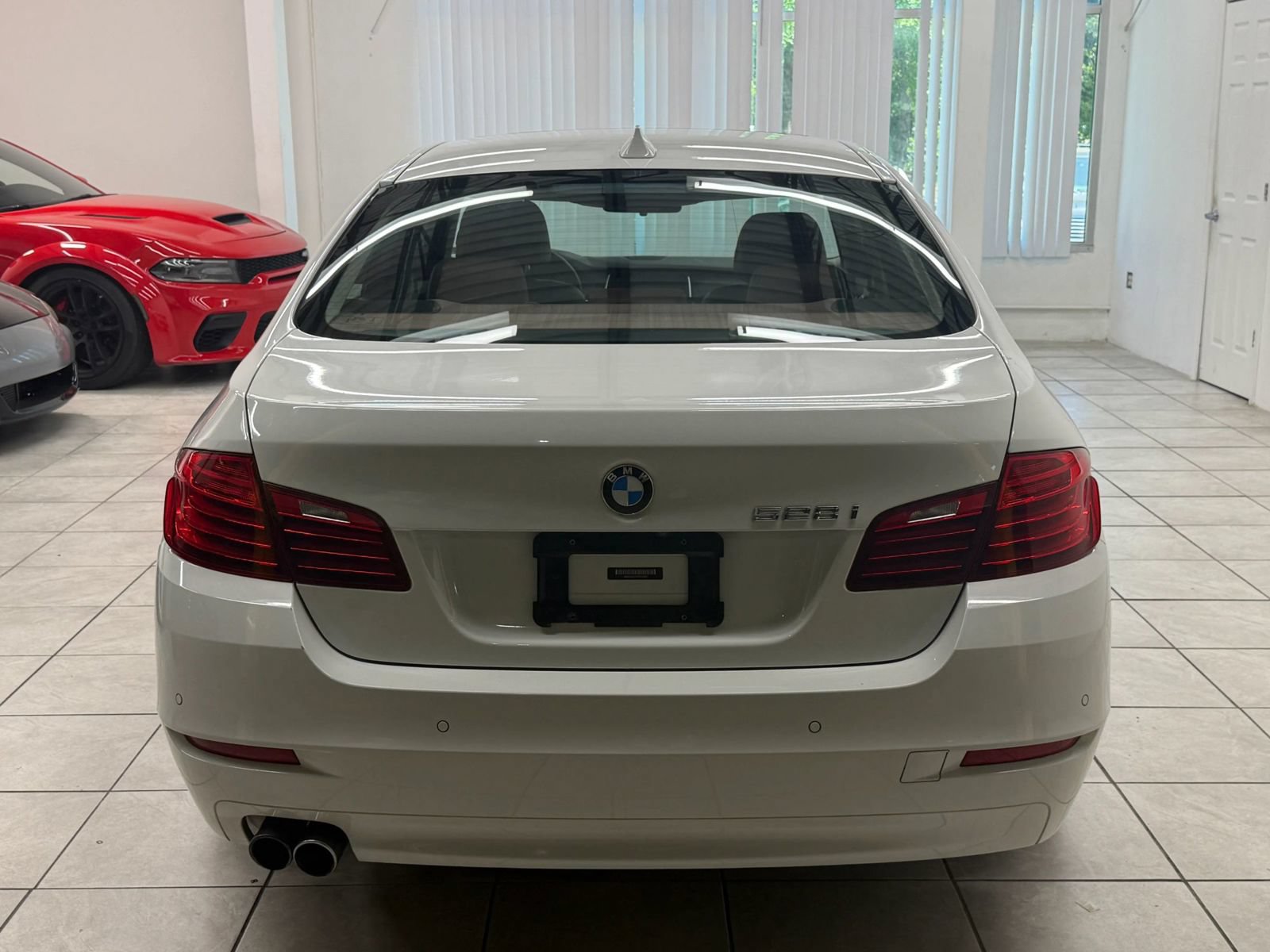 Used 2015 BMW 528i Sedan RWD image 8
