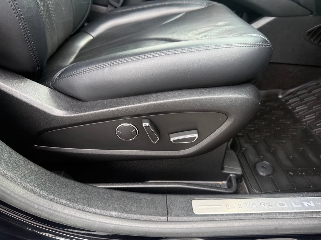 Used 2019 Lincoln Nautilus Reserve w/ Ultimate Package AWD/4WD image 63