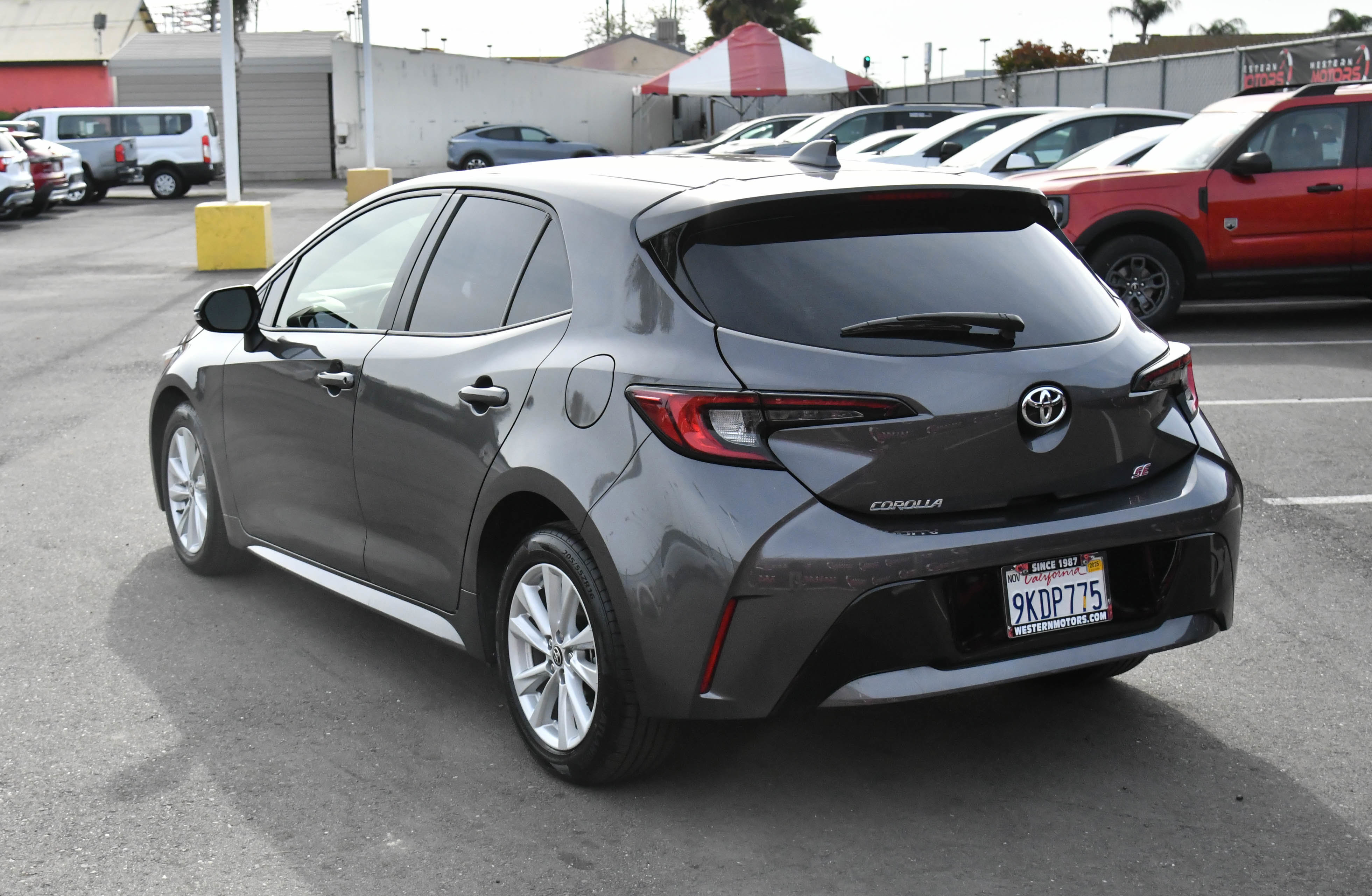 Used 2024 Toyota Corolla SE w/ SE Package image 6