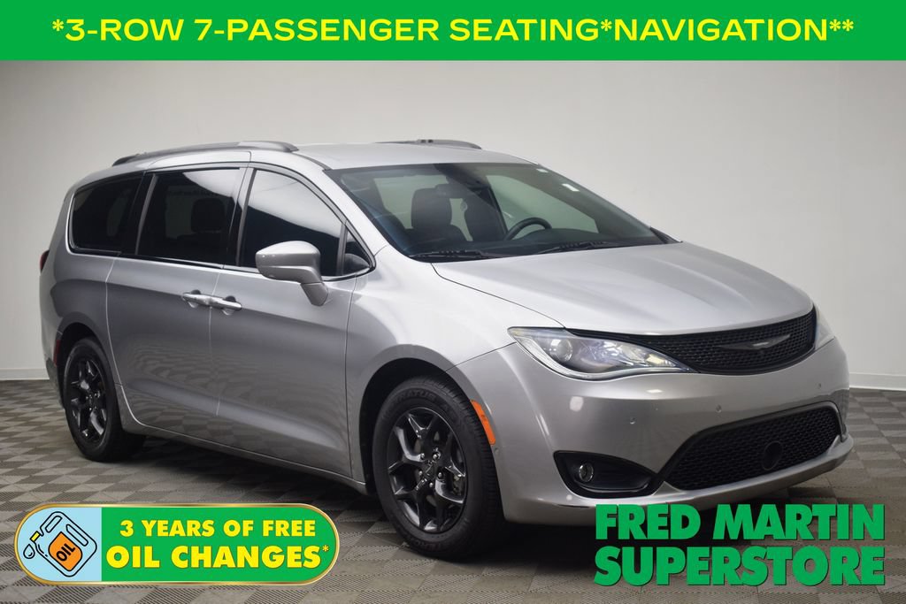Used 2020 Chrysler Pacifica Touring-L Plus FWD 360° Tour
