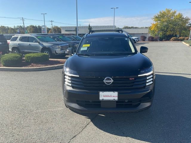 New 2026 Nissan Kicks SR w/ Cold Weather Package image 2