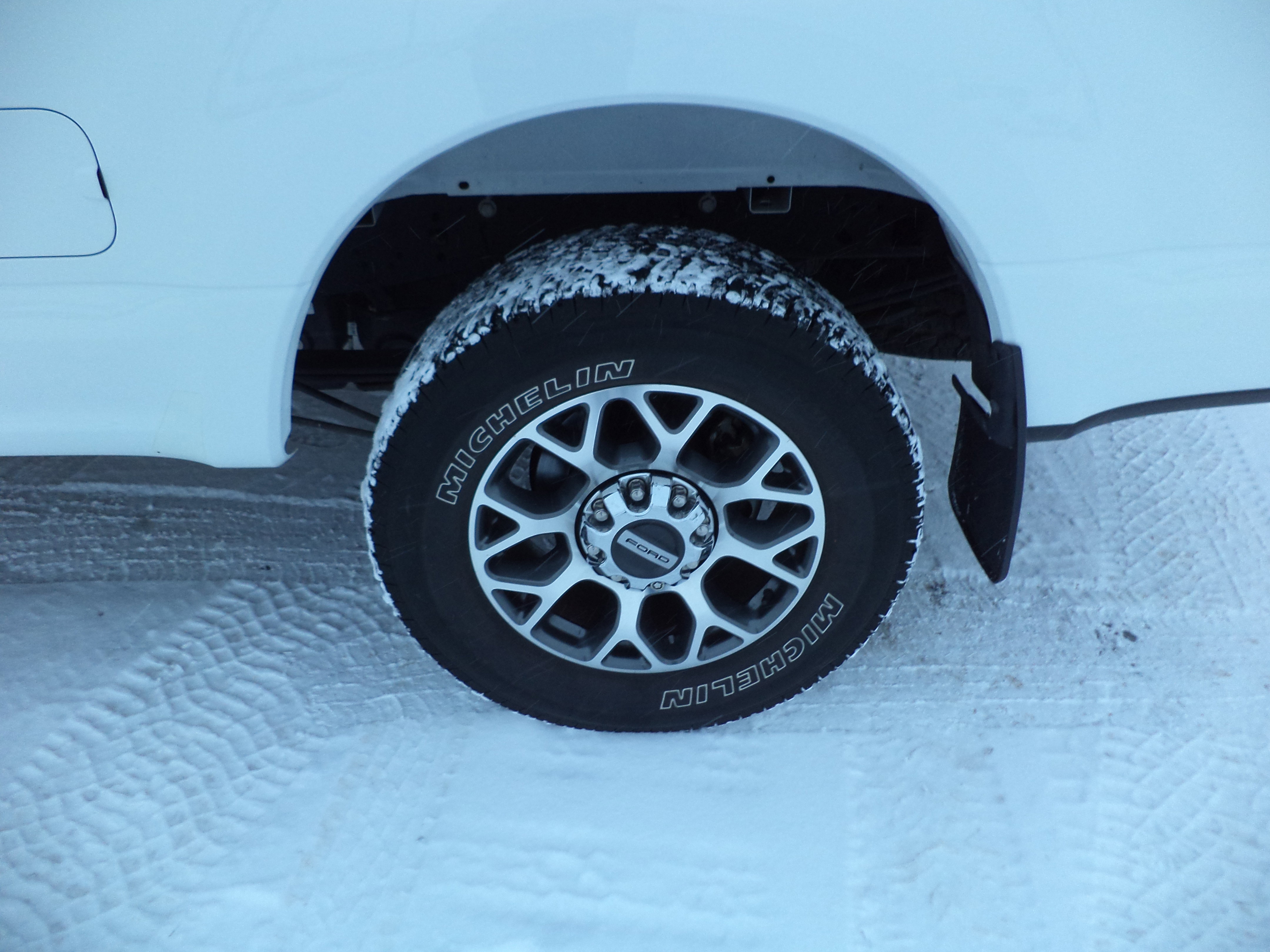 Used 2022 Ford F250 Lariat image 4