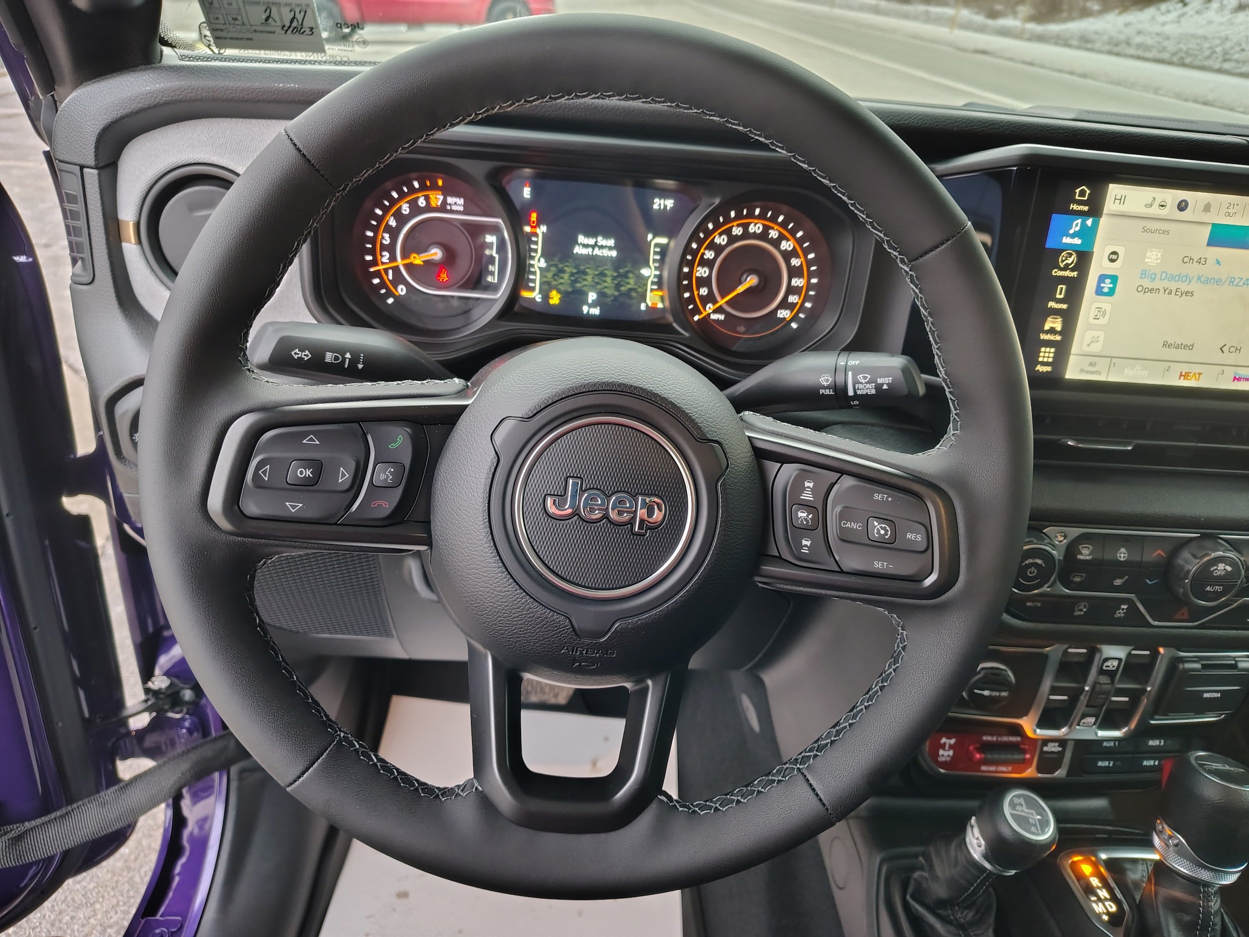 New 2026 Jeep Gladiator Sport AWD/4WD image 24